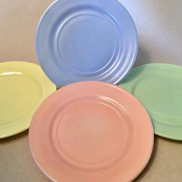 Hazel Atlas Vintage "20th Century Little Hostess" Colored Milk Glass 6” Plates - Picture 1 of 7